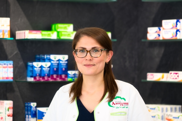Pharmazeutisch-technische Assistentin Marina Stumpf